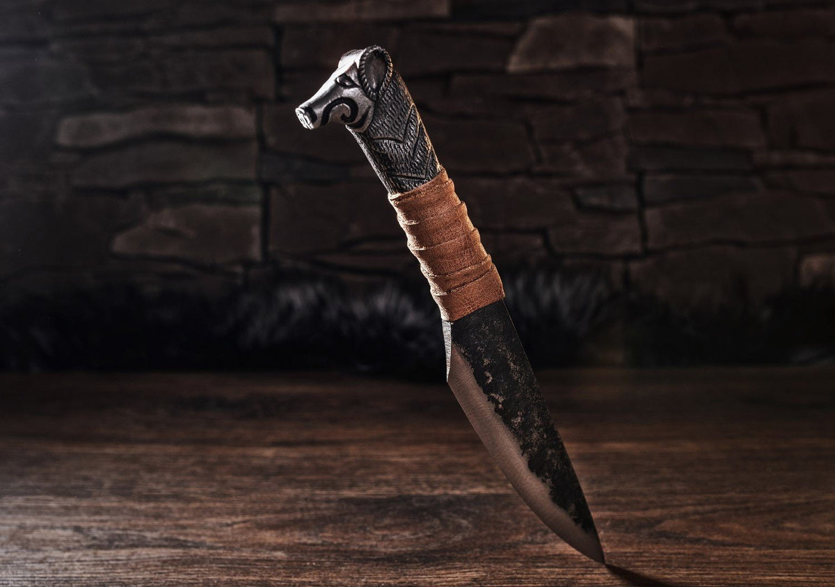 Raven Head Knife