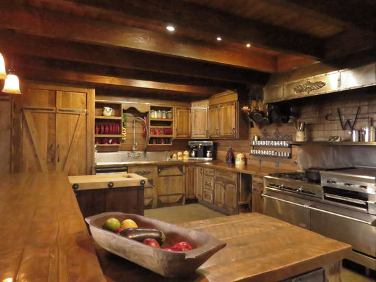 7 Key Elements to creating a Farmhouse style kitchen