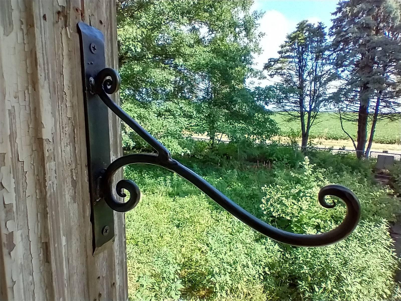 Planning a Spring Garden? Use Iron Hardware Outdoors
