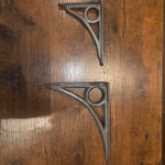 Cast Iron Corbel w/Circle / Metal Shelf Bracket