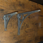 Cast Iron Corbel w/Circle / Metal Shelf Bracket