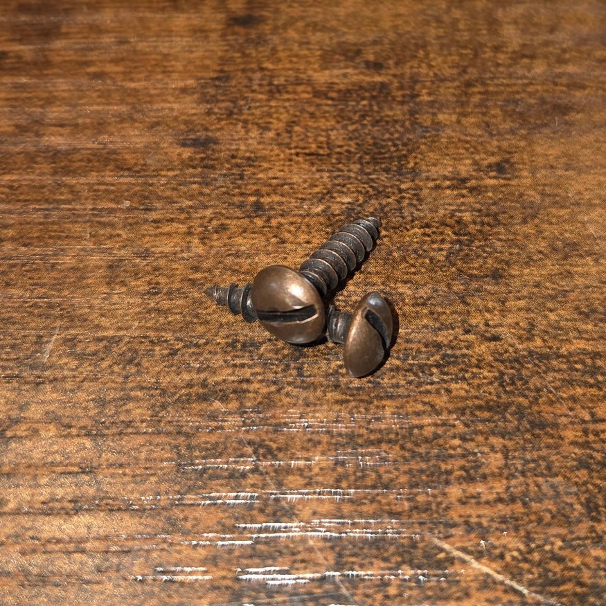 #6 x 5/8" Antique Copper Round Head Slotted Wood Screws - Pack of 25