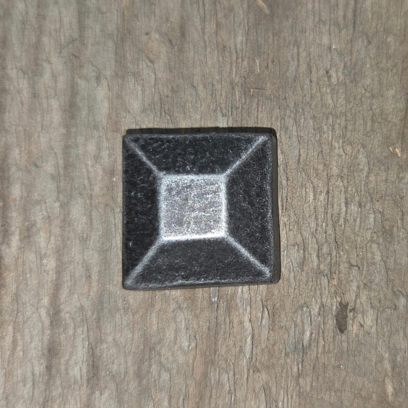 3/4" Pyramid Head Decorative Screw