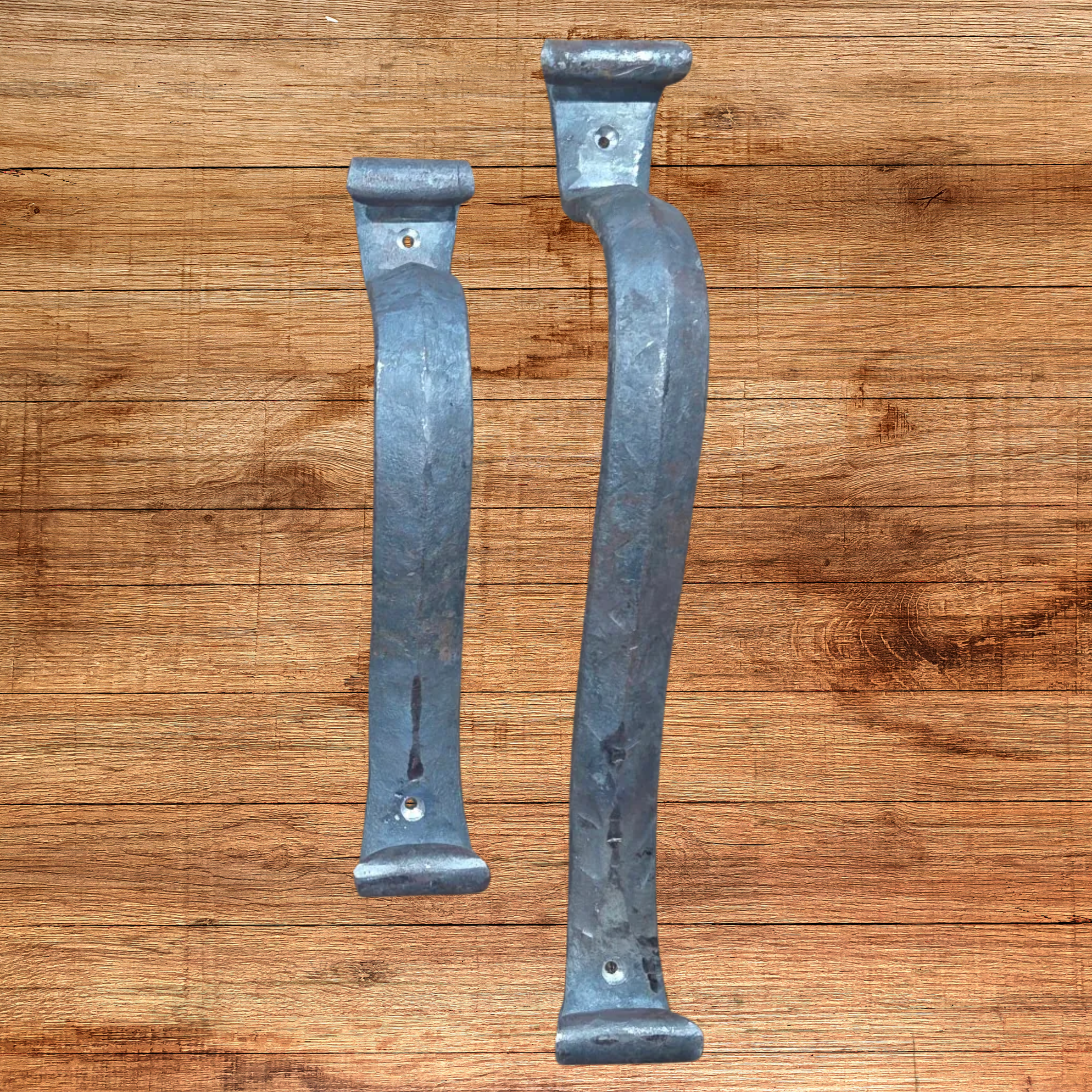 Tirador de puerta de hierro georgiano HDP-356