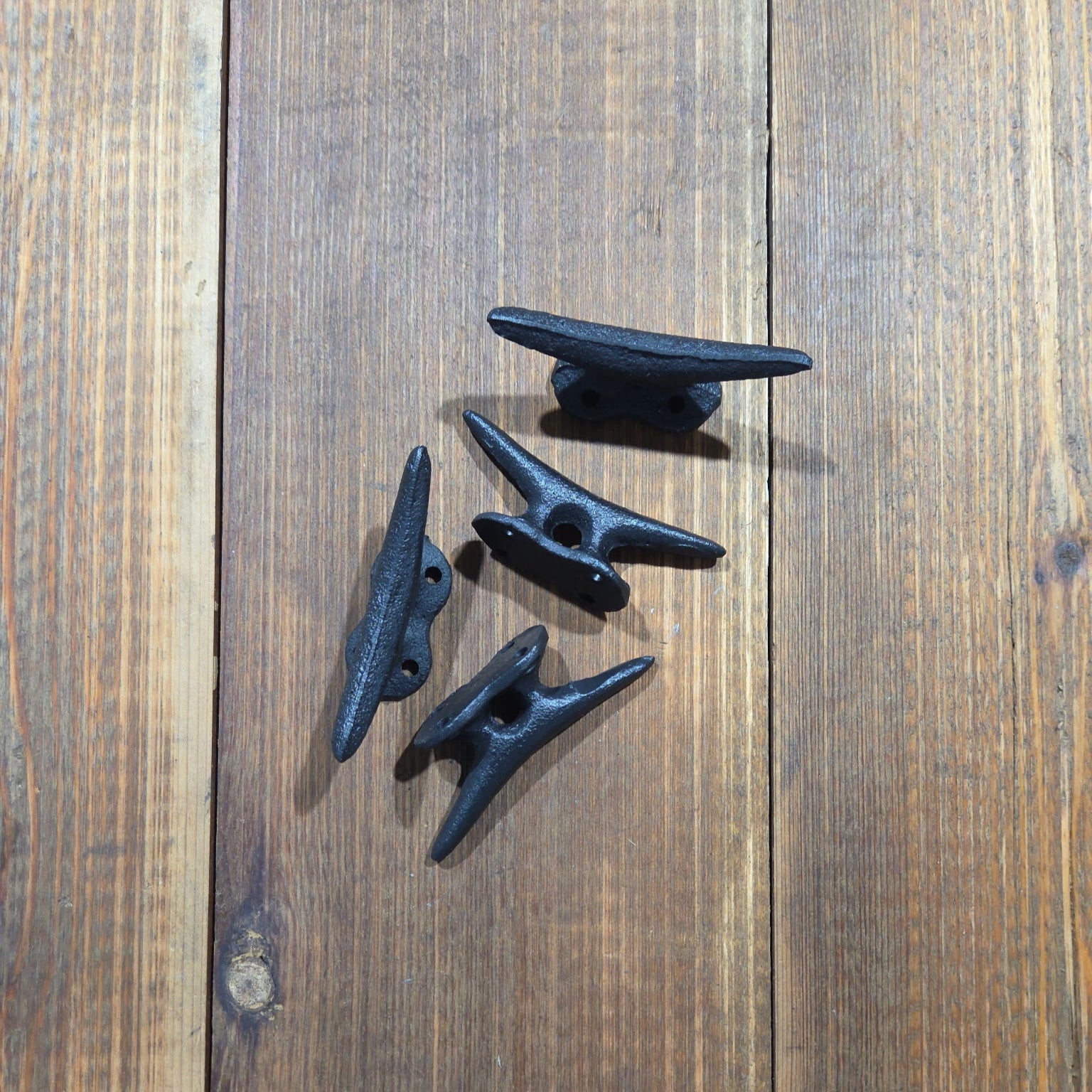 Cast Iron Wire Cleat