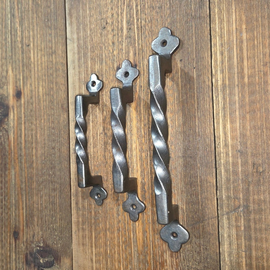 Poignée d'armoire méditerranéenne en fer