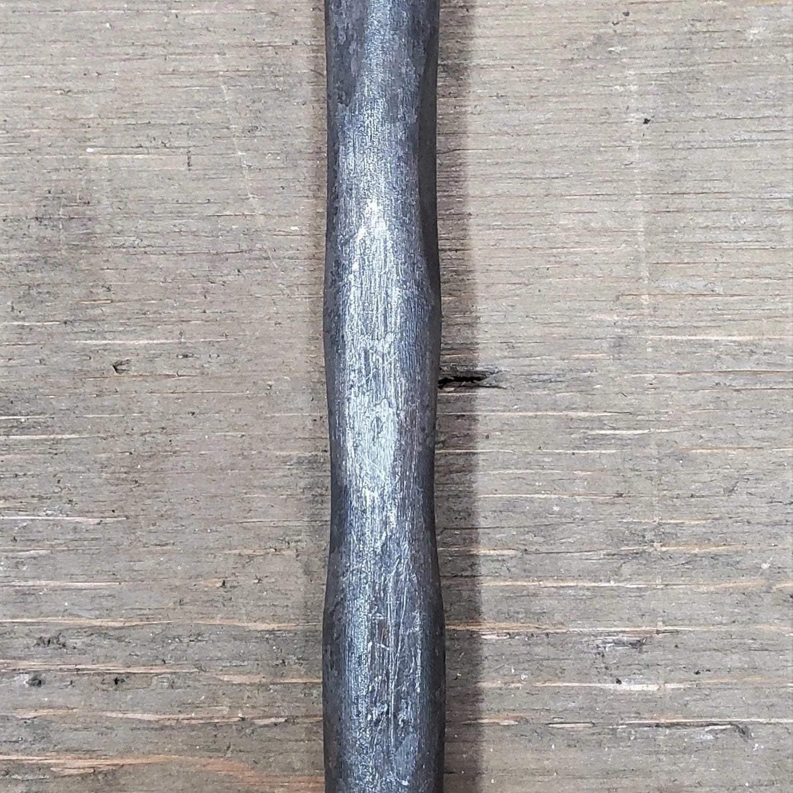 Hammered Round Iron Handrail Pickets