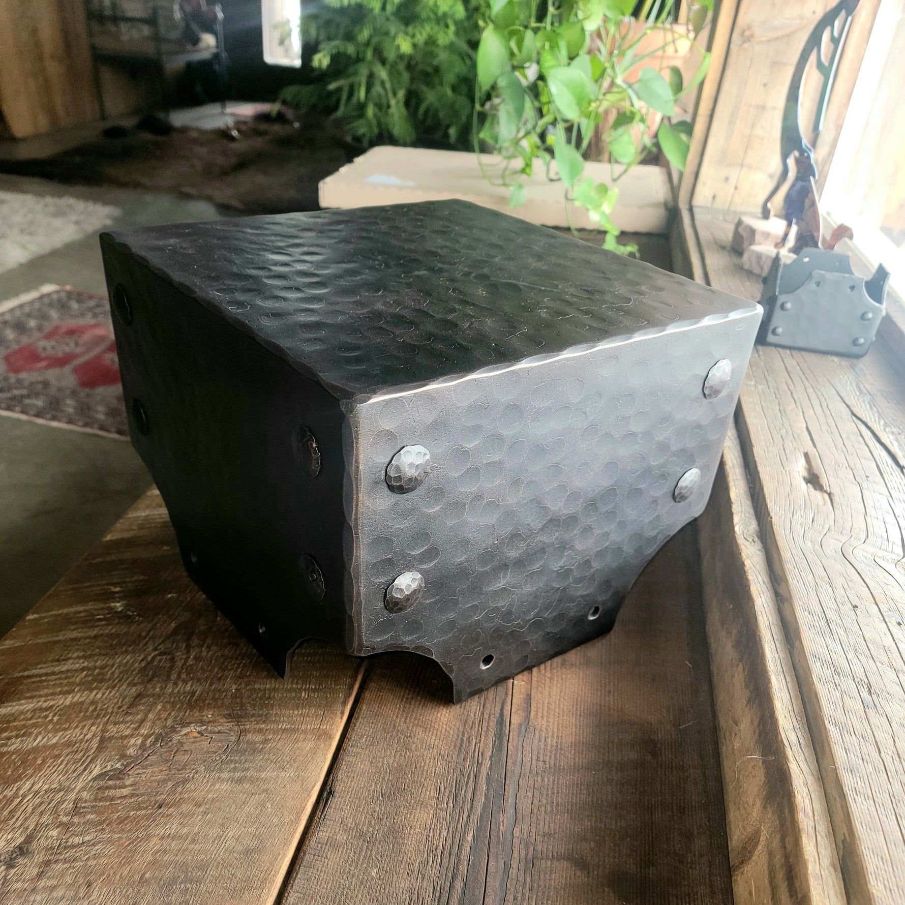 Transitional Iron Post Cap