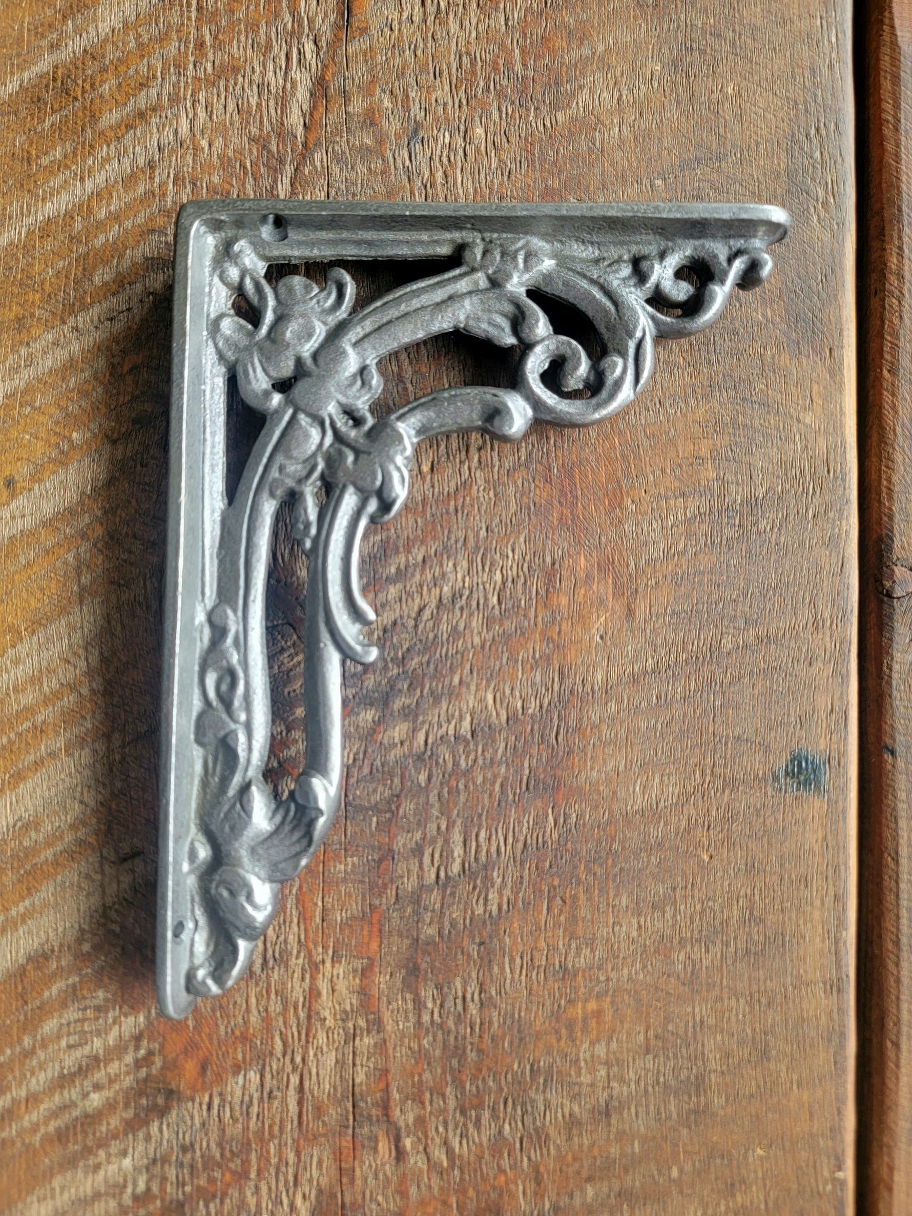 Romantic Iron Corbel / Iron Shelf Bracket