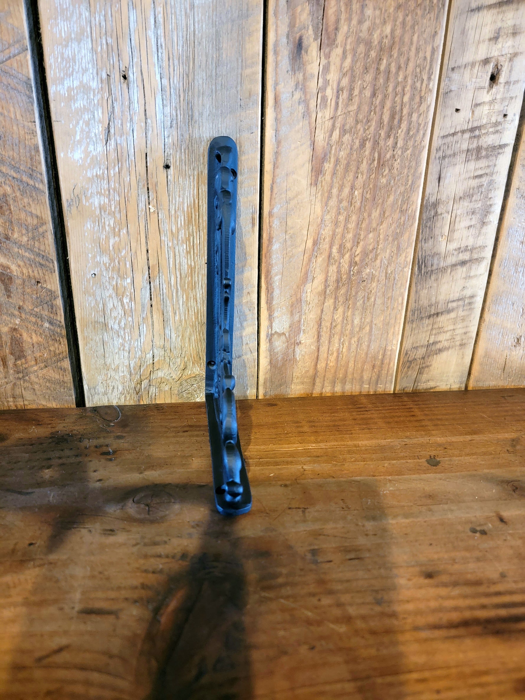 Romantic Iron Corbel / Iron Shelf Bracket Brackets & Reinforcement Braces Corbels