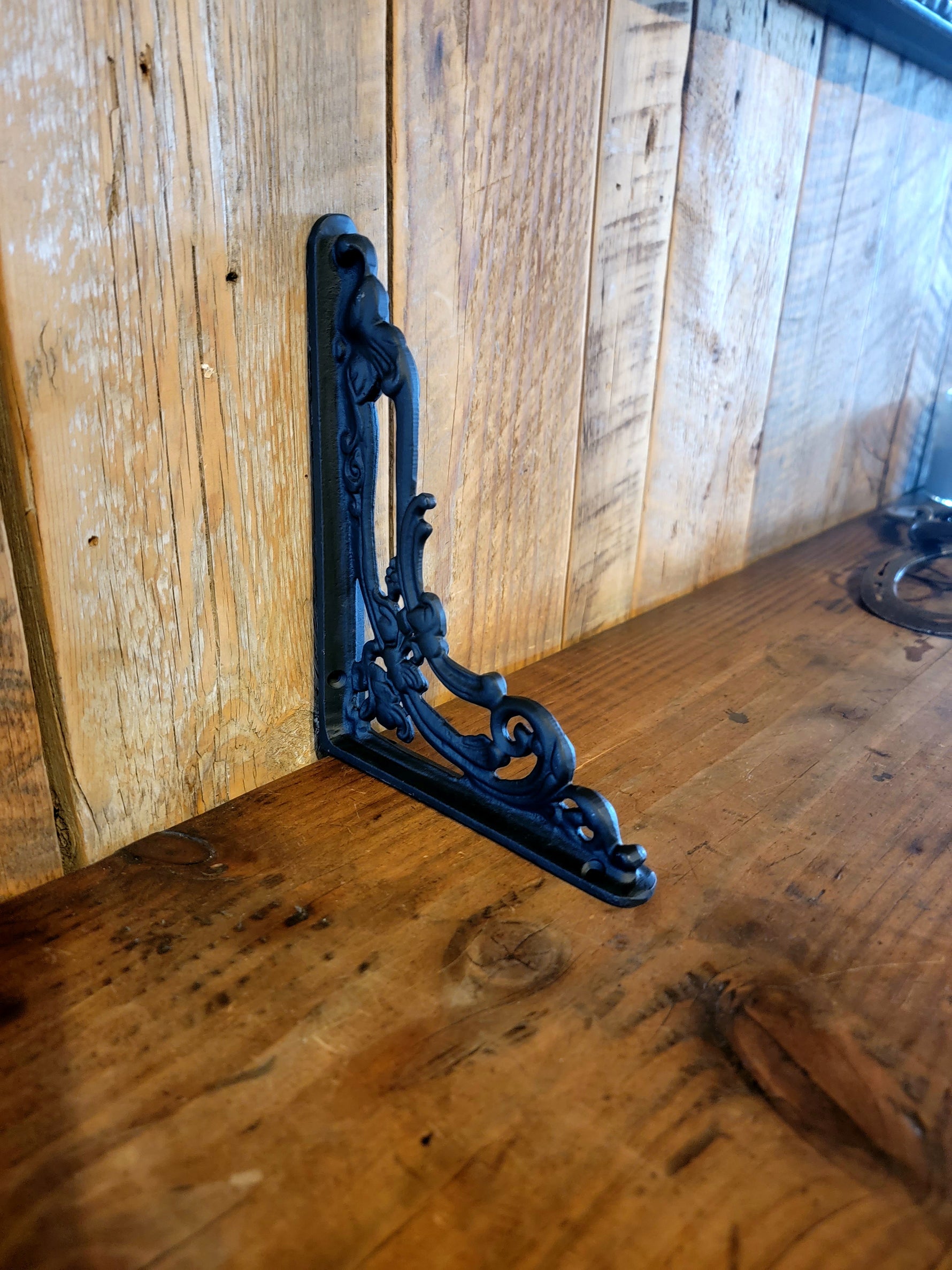 Romantic Iron Corbel / Iron Shelf Bracket Brackets & Reinforcement Braces Corbels