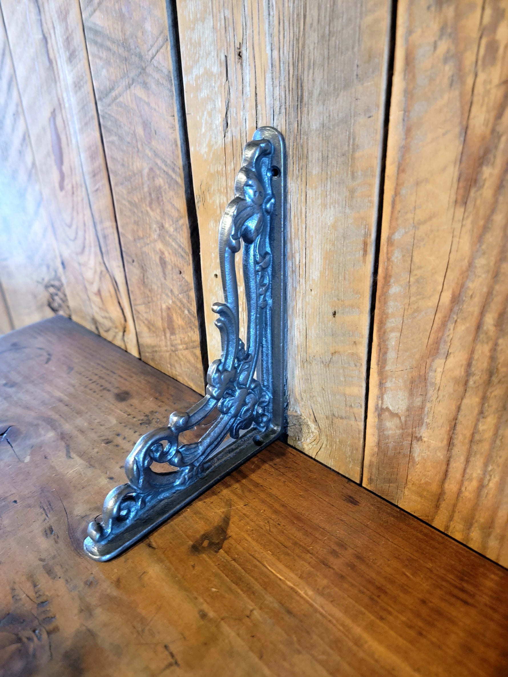 Romantic Iron Corbel / Iron Shelf Bracket