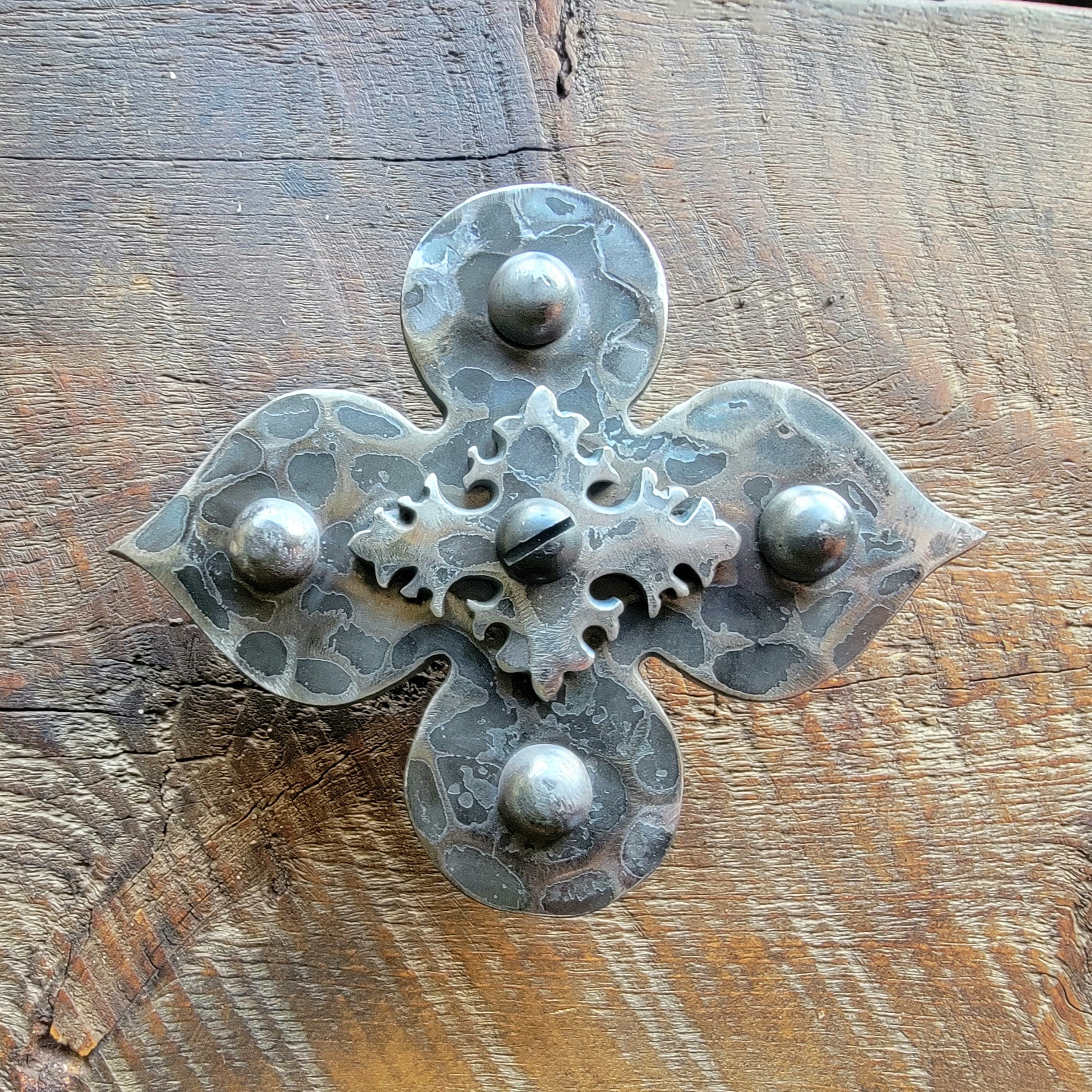 Mediteranean Iron Rosette