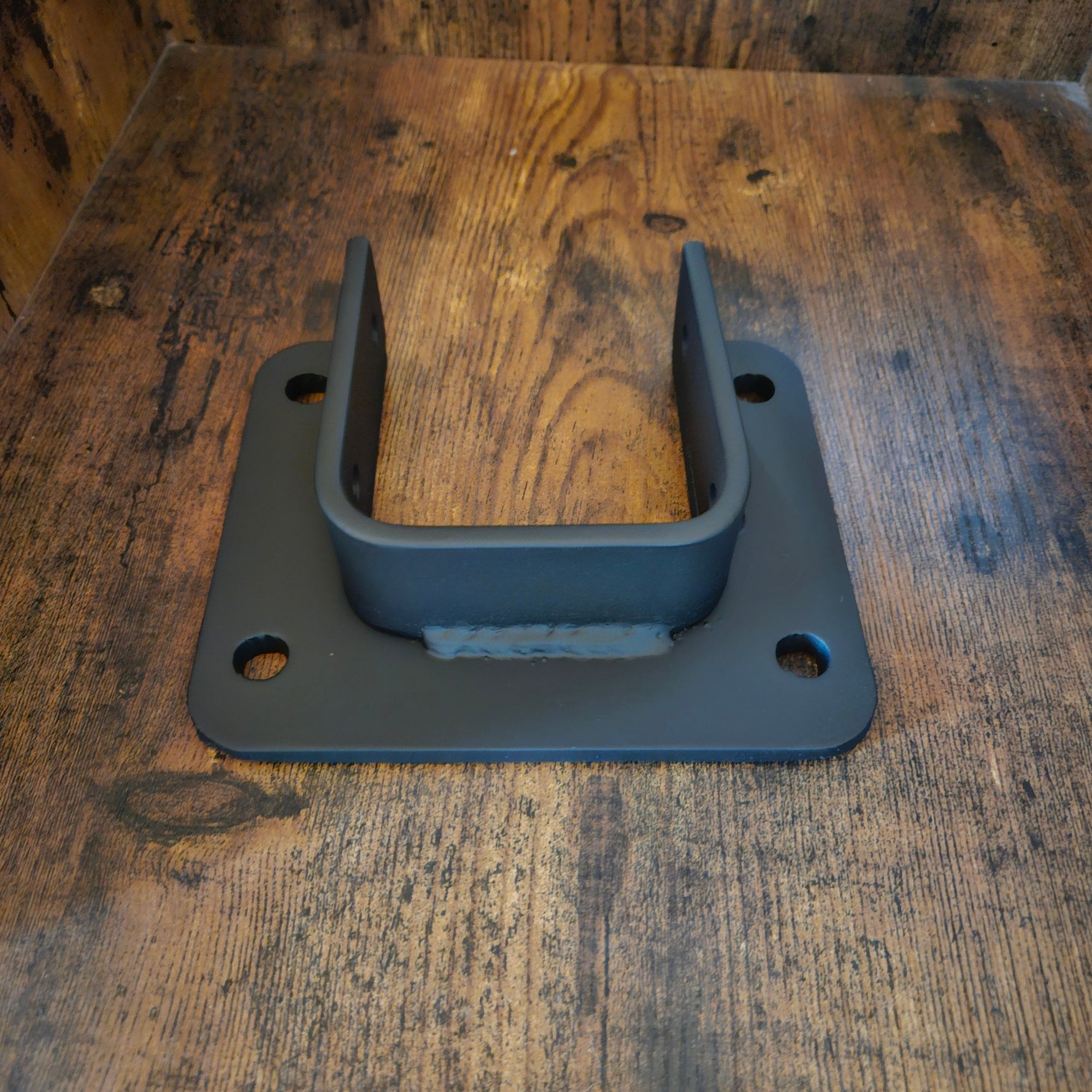 Suspensión de viguetas de hierro toscano