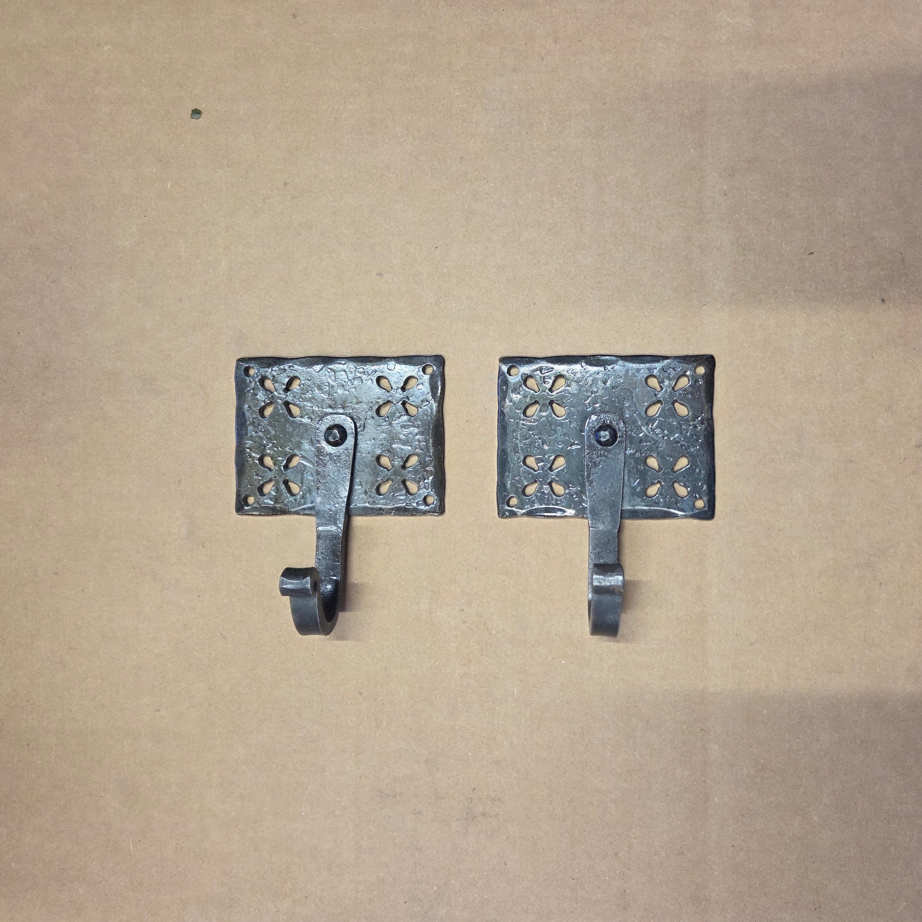 Shabby Chic Iron Wall Hooks