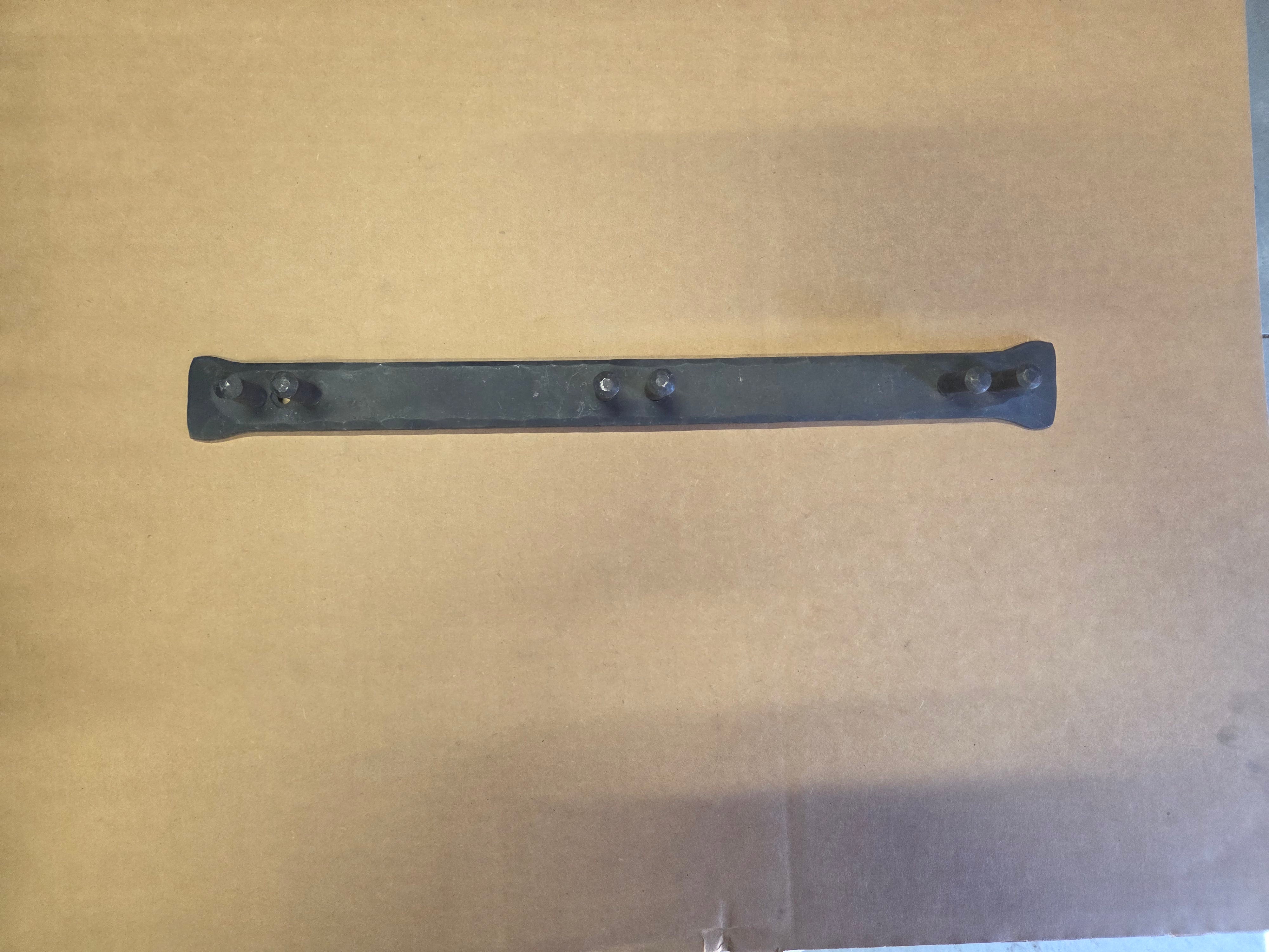 IN STOCK Six-Peg Wall Hook