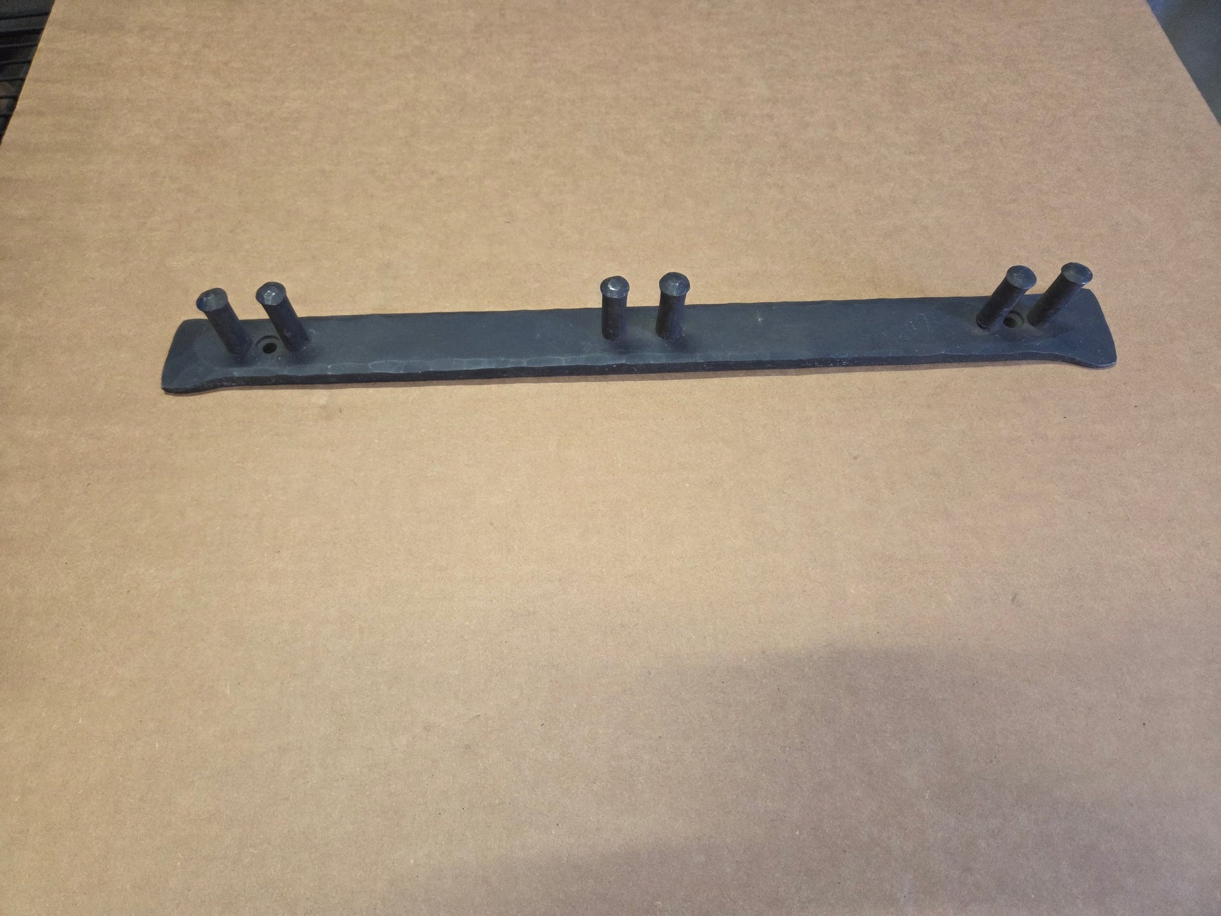 IN STOCK Six-Peg Wall Hook