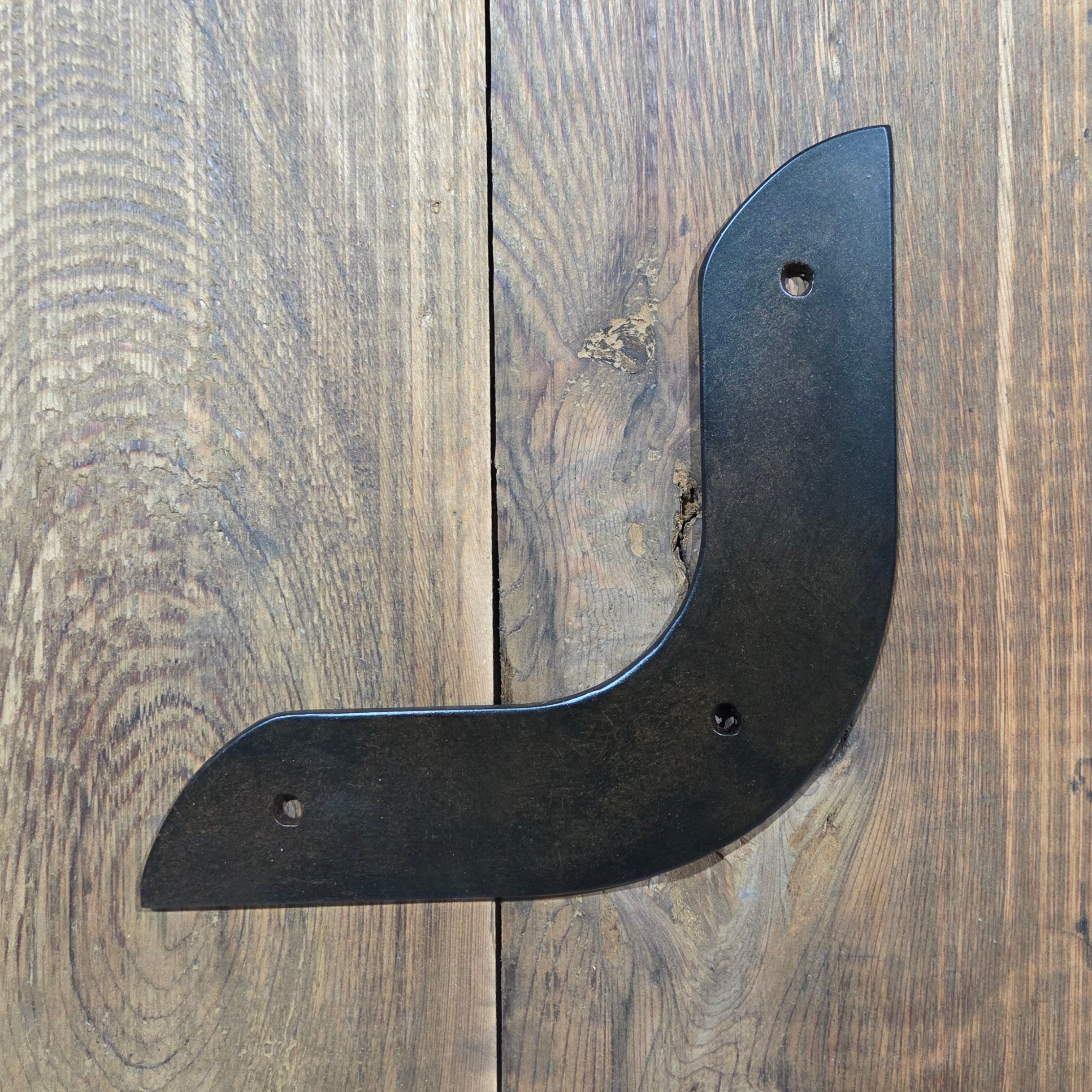 Tuscan Iron "L" Plate