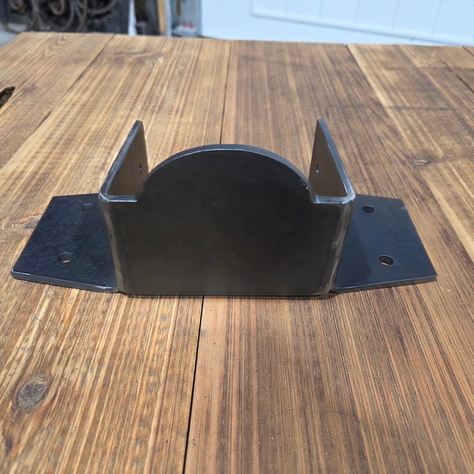 Hangar colonial à solives de fer