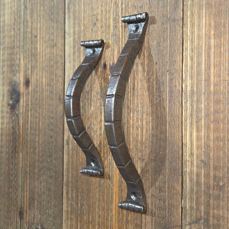 Poignée d'armoire fédérale en fer