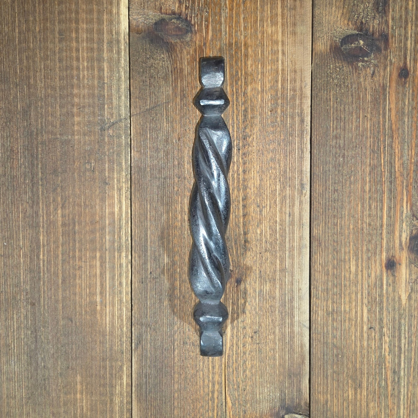 Baroque Door Pull