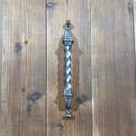 Tirador de puerta románico