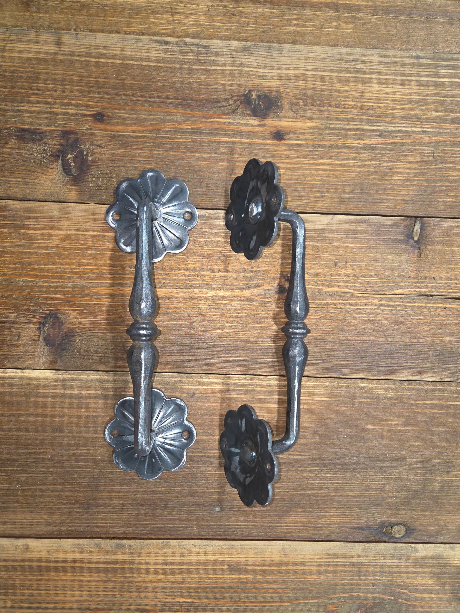 Art Nouveau Iron Door Pull