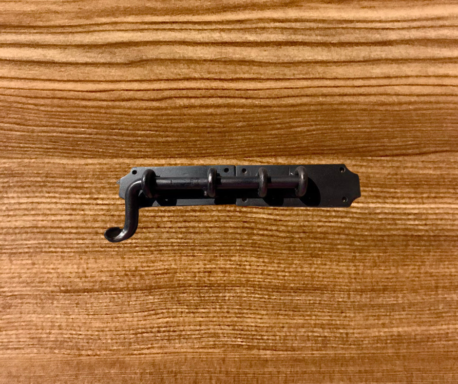 Transitional Iron Slide Latch
