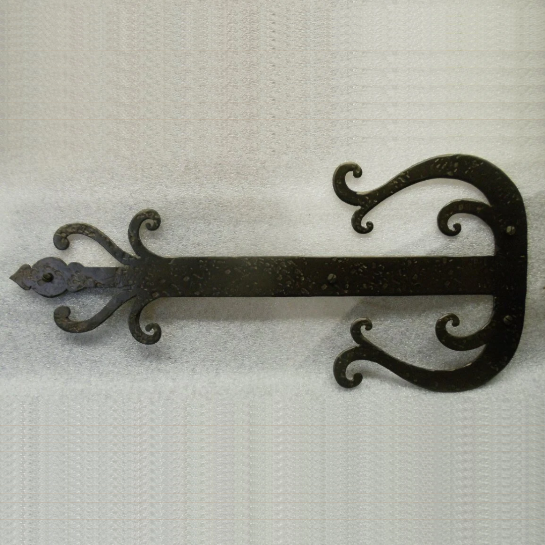 Sangle de charnière en faux fer celtique