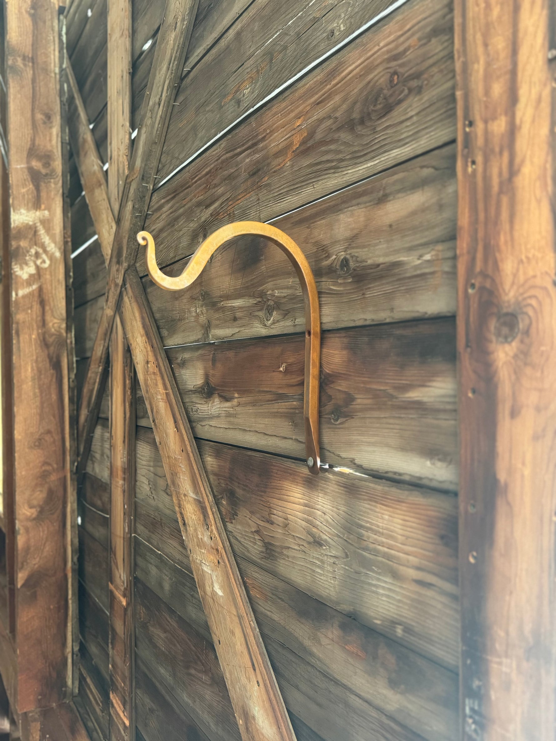 Smooth Scrolled Plant Hanger/Lantern Hook