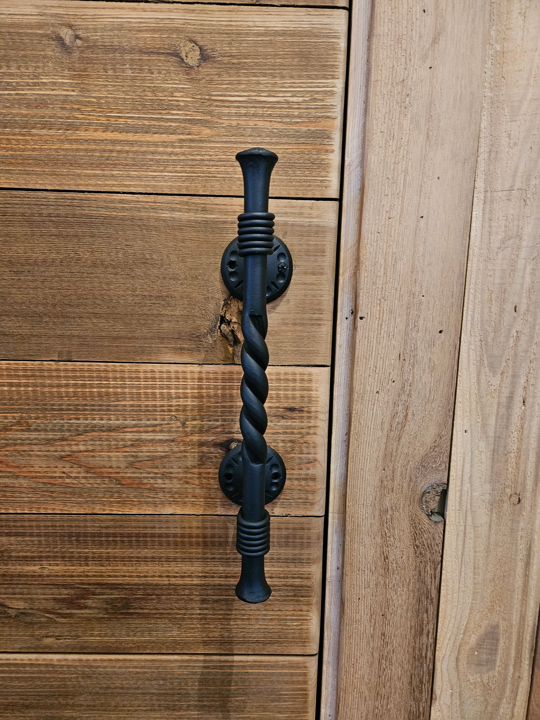 German Castle Iron Door Pull