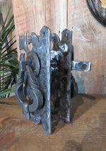 Romanesque Iron Latch for double Door Door Knobs & Handles Latches