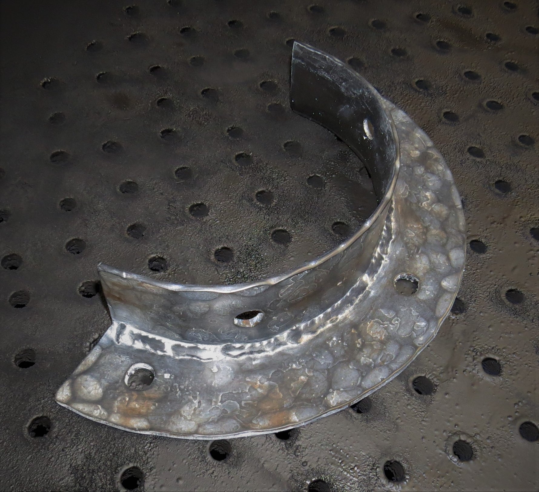 Plain Round Log Iron Joist Hanger Building Materials Joist Hangar