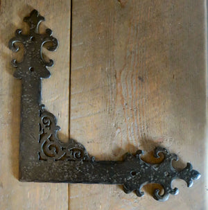 Gothic Cathedral Iron "L" Strap - Old West Iron