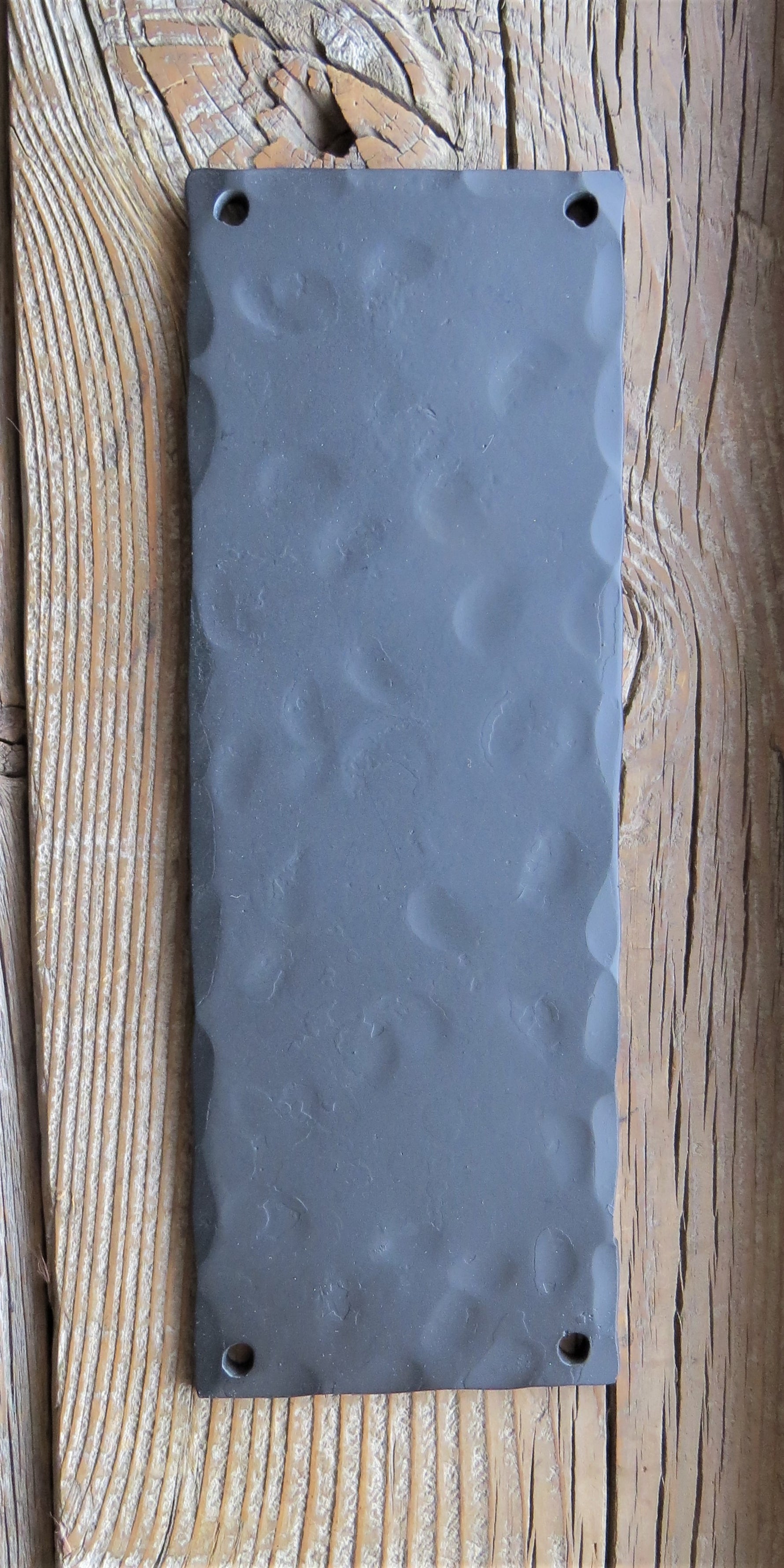 Plaque de poussée en fer droit ordinaire