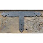 Correa en "T" de hierro rústico