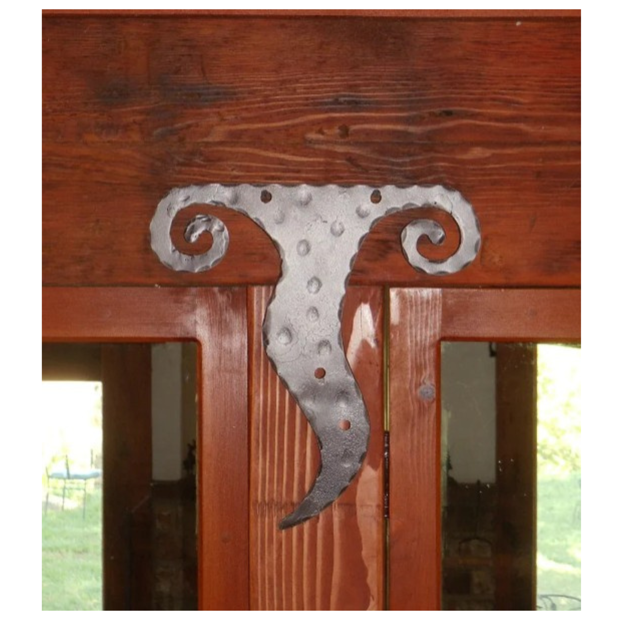 Greek Ionic Iron "T" Strap