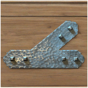 Plaque traversante de pignon en fer classique - 12" x 8"