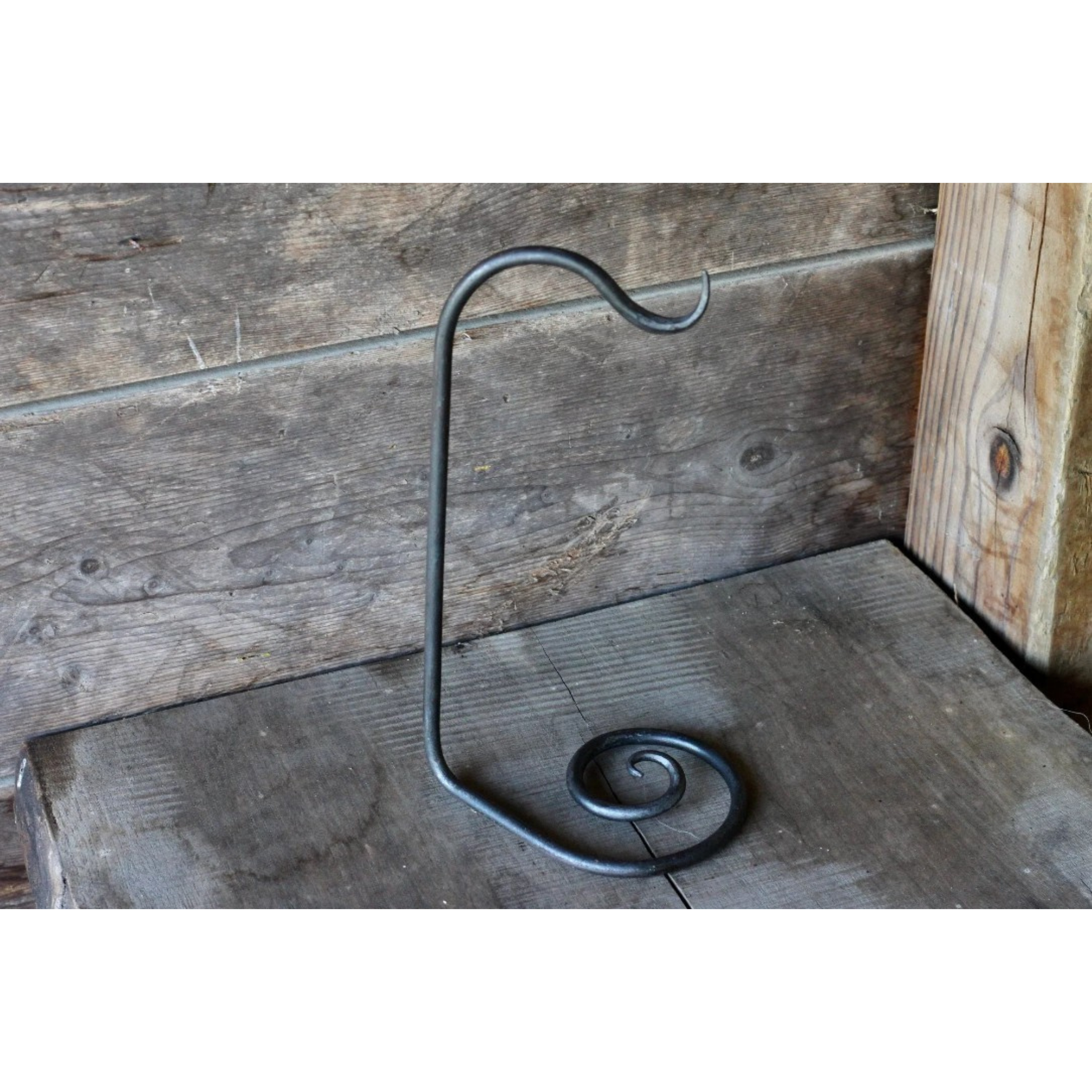 Scrolled Iron Banana Stand