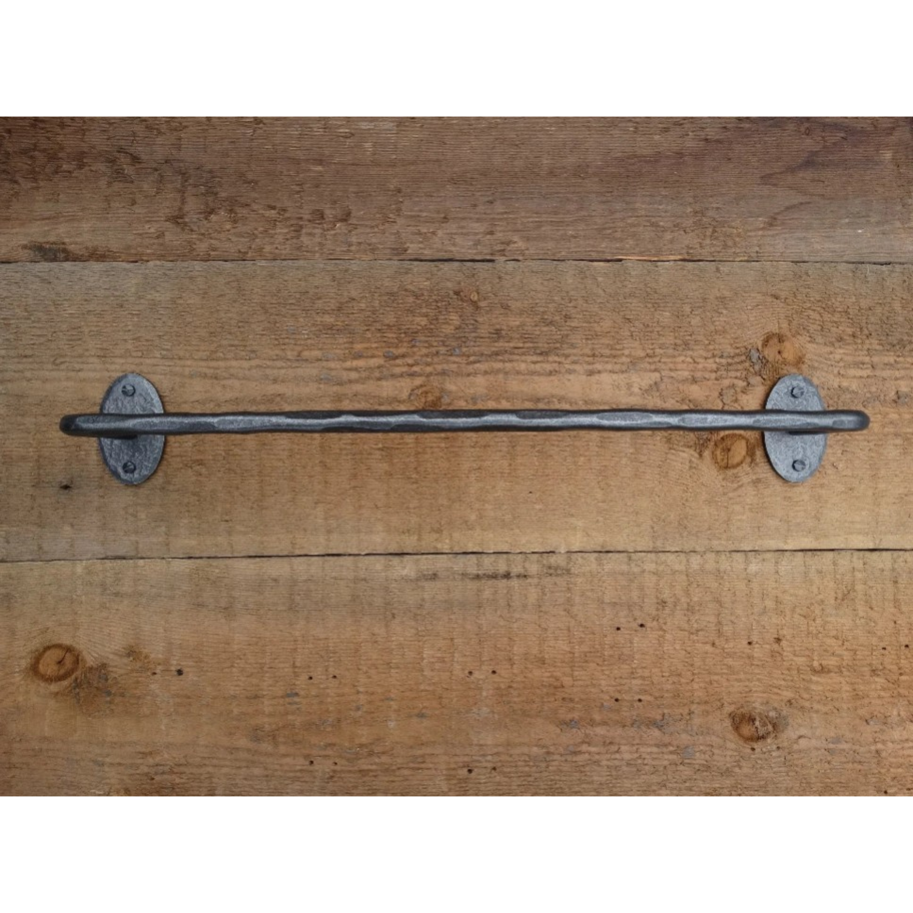 Hammered Iron Bath Hardware - Oval Backplates