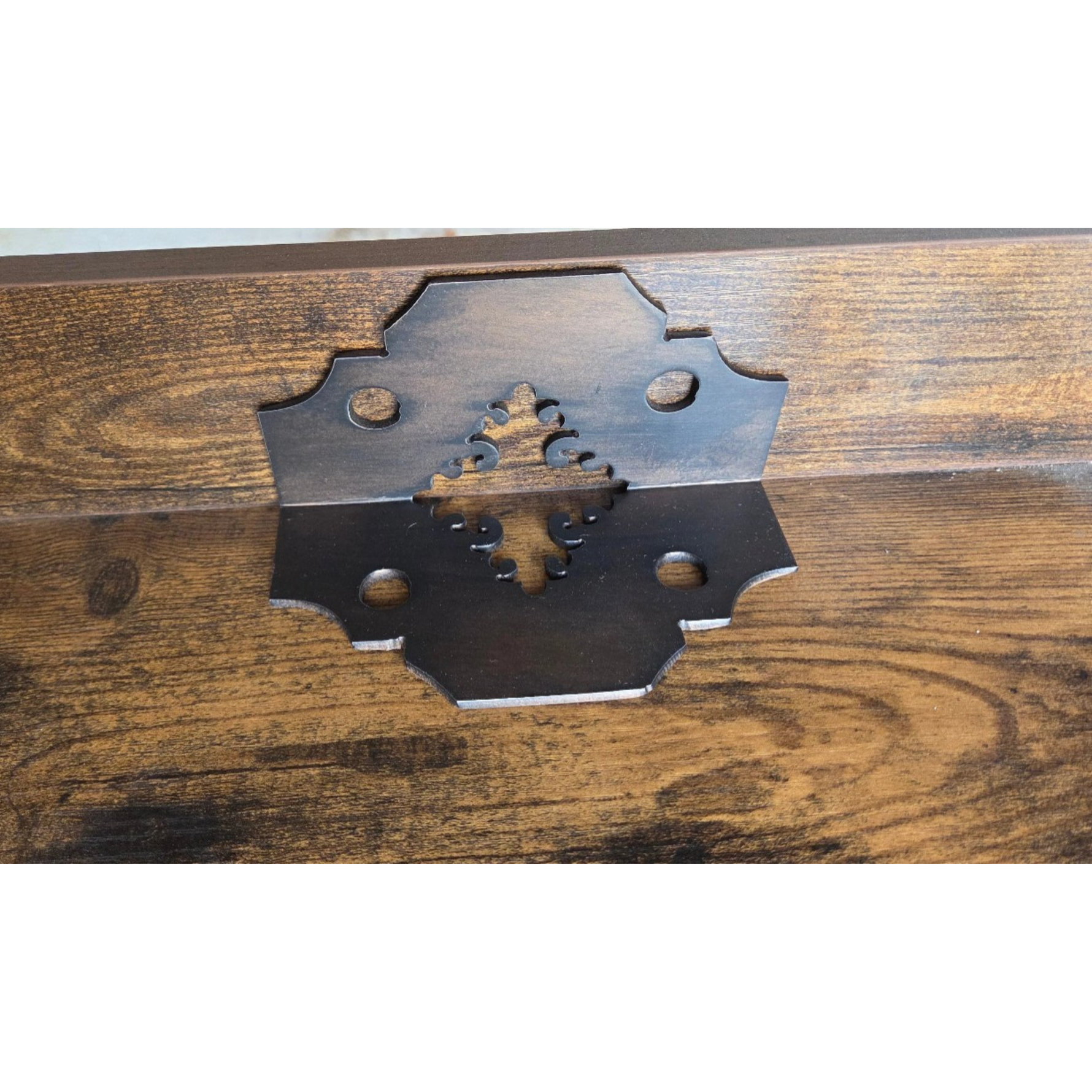 Romantic Iron Angle Brace