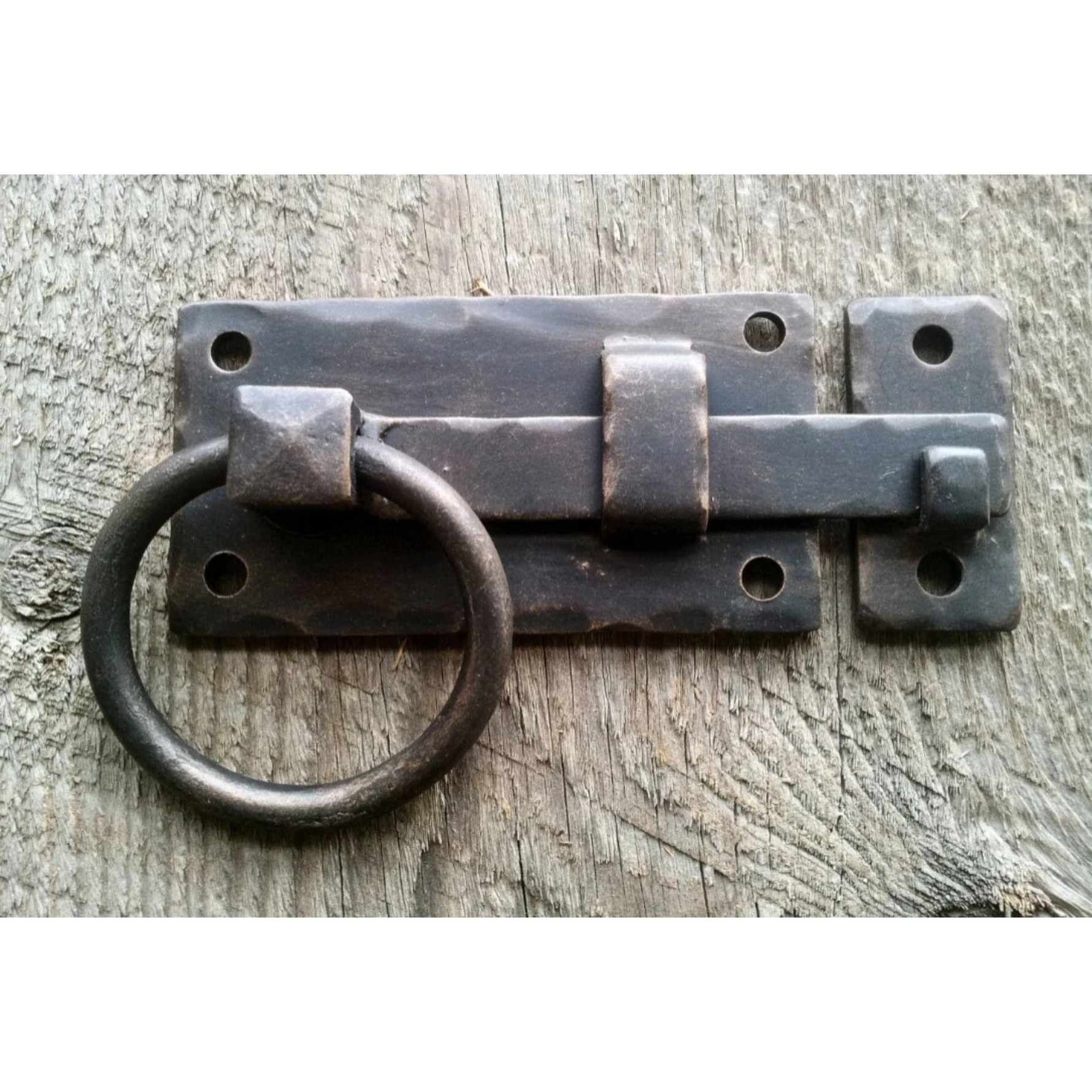 Loquet en fer droit uni