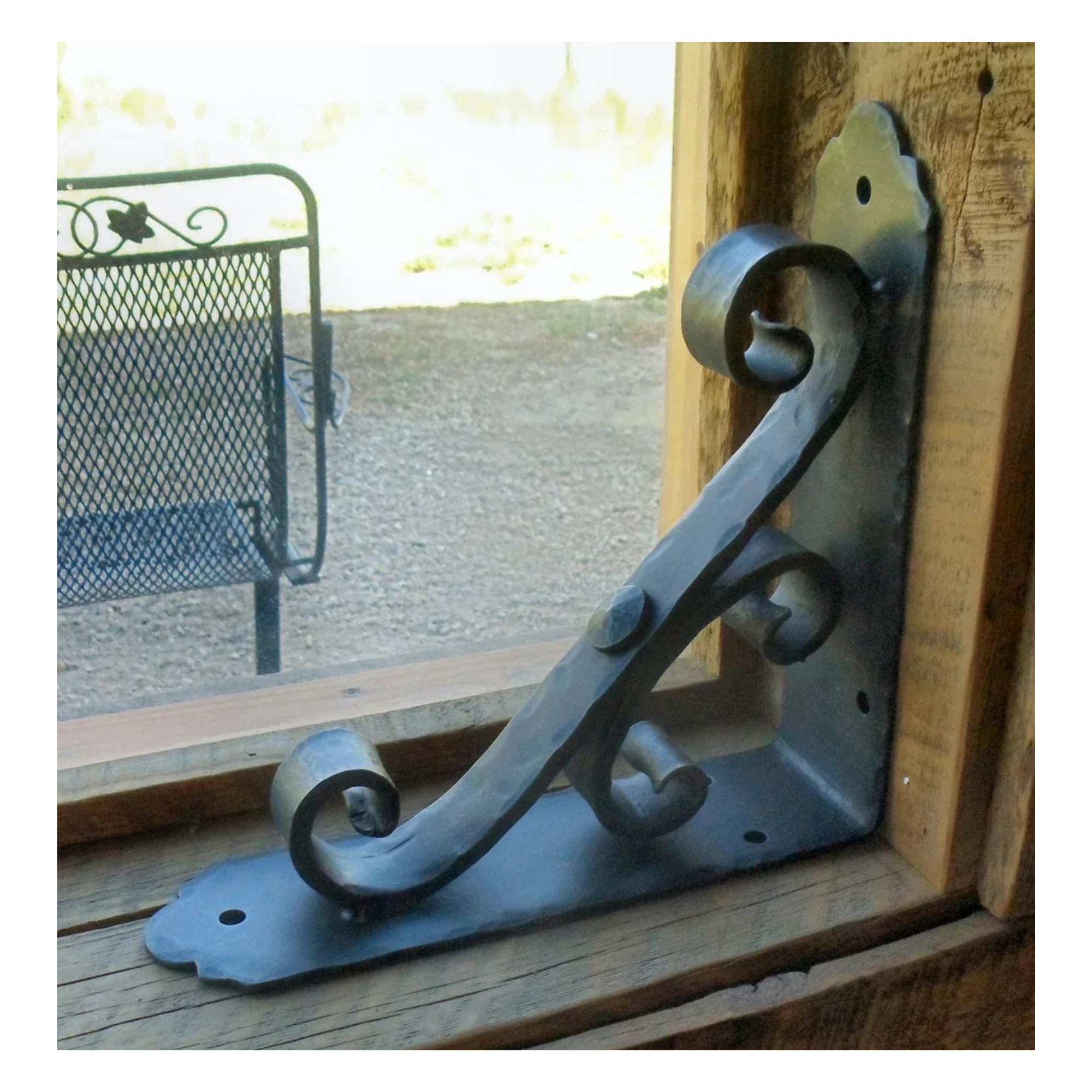 Corbels & Large Shelf Brackets