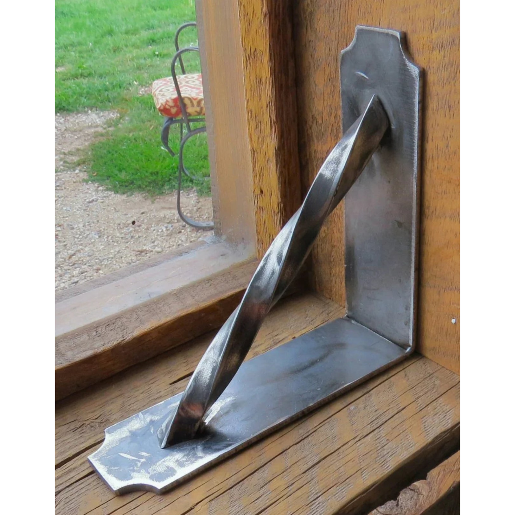 Corbeau en fer transitionnel