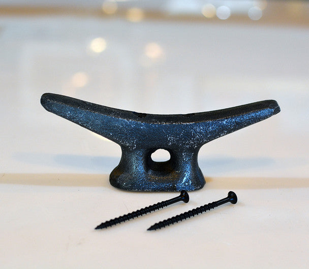 Ships Cleat