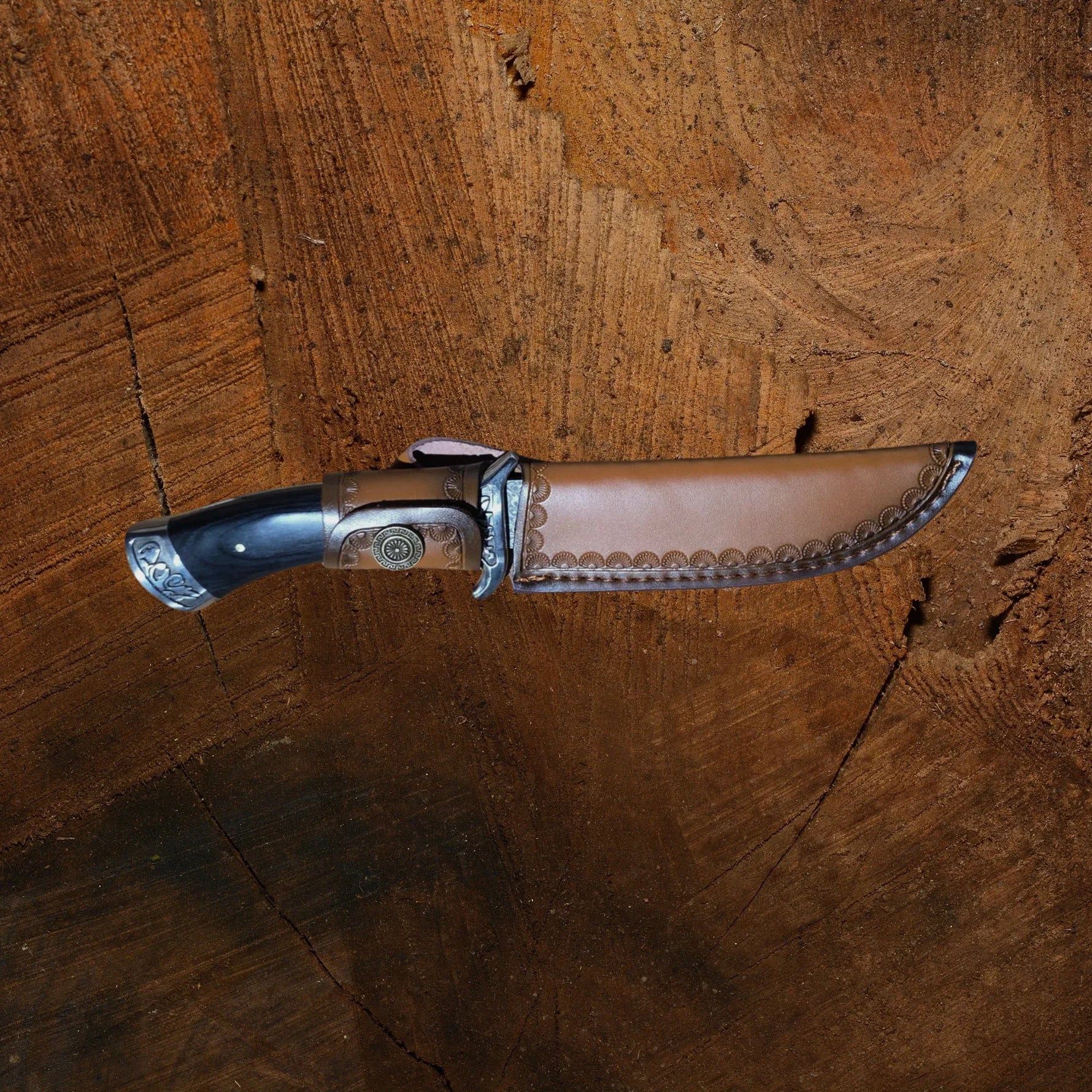 Damascus Steel Knife with Sheath