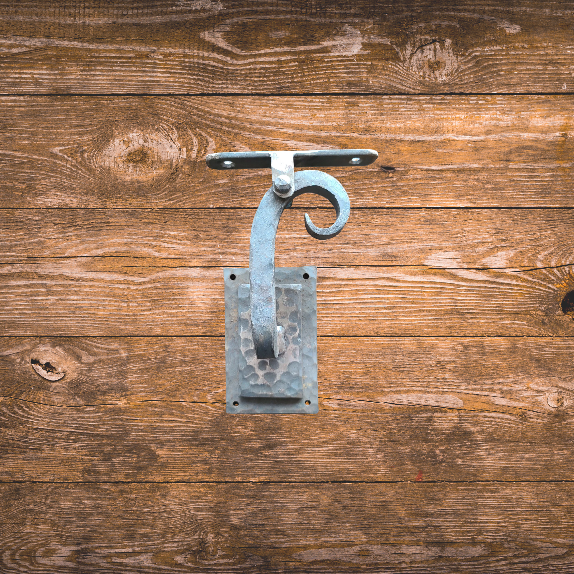 Traditional Tuscan Iron Handrail Bracket