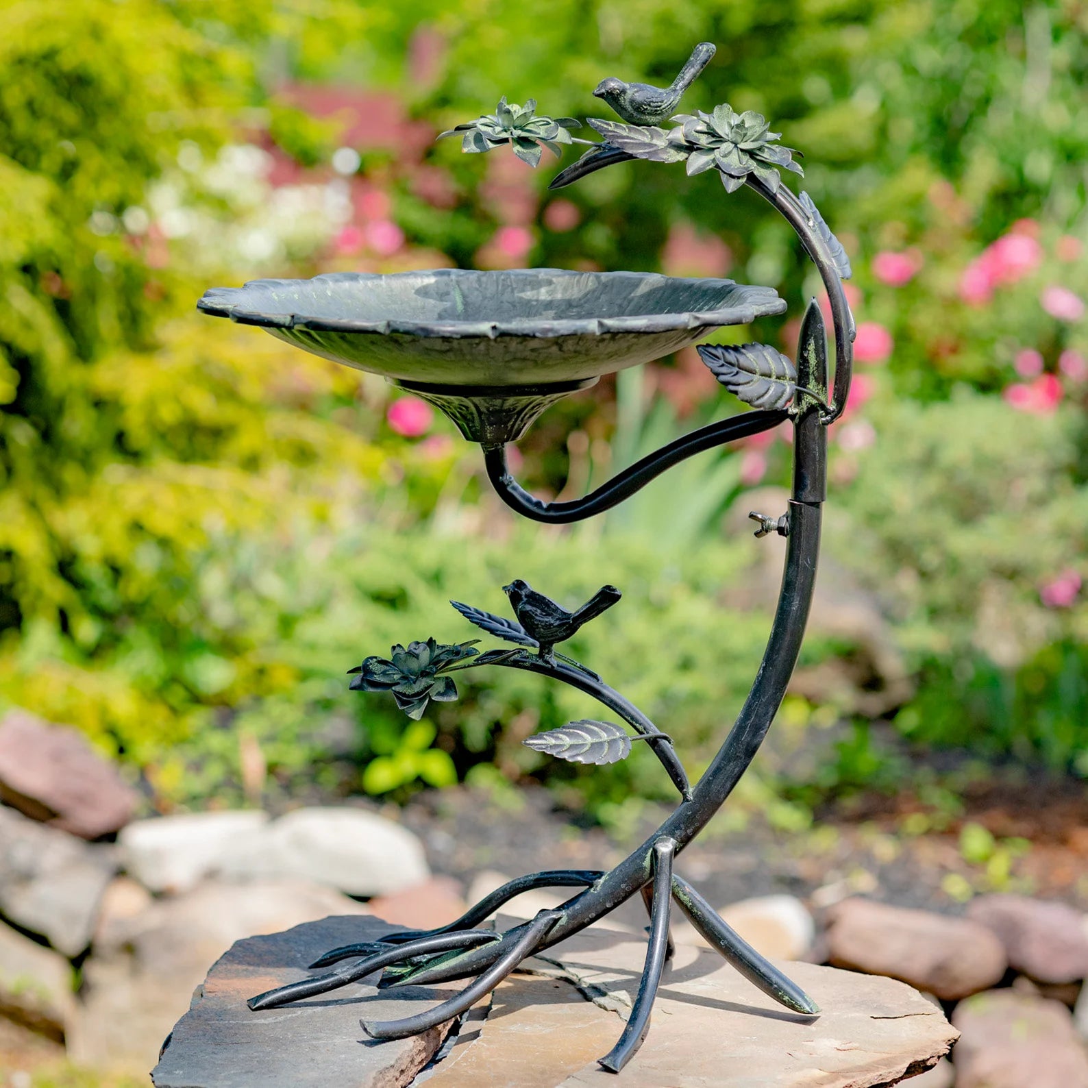 Galvanized Scallop Edge Birdbath