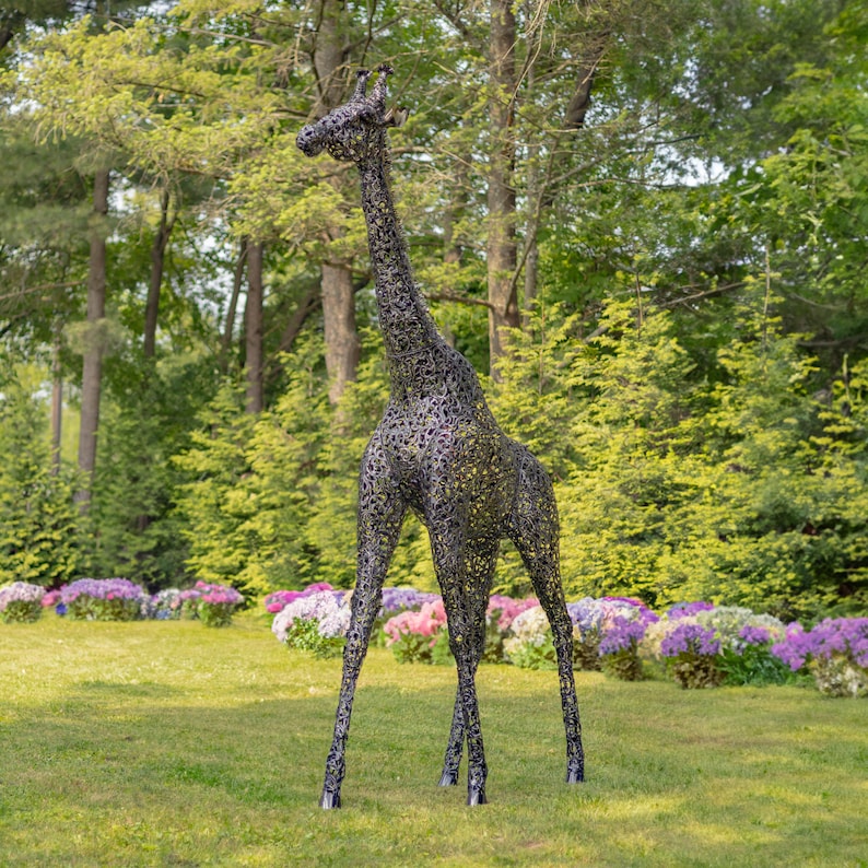 9 Ft Tall Mommy and 7 Ft Tall Baby Giraffe Iron Garden Statues Sculptures & Statues Sculpture