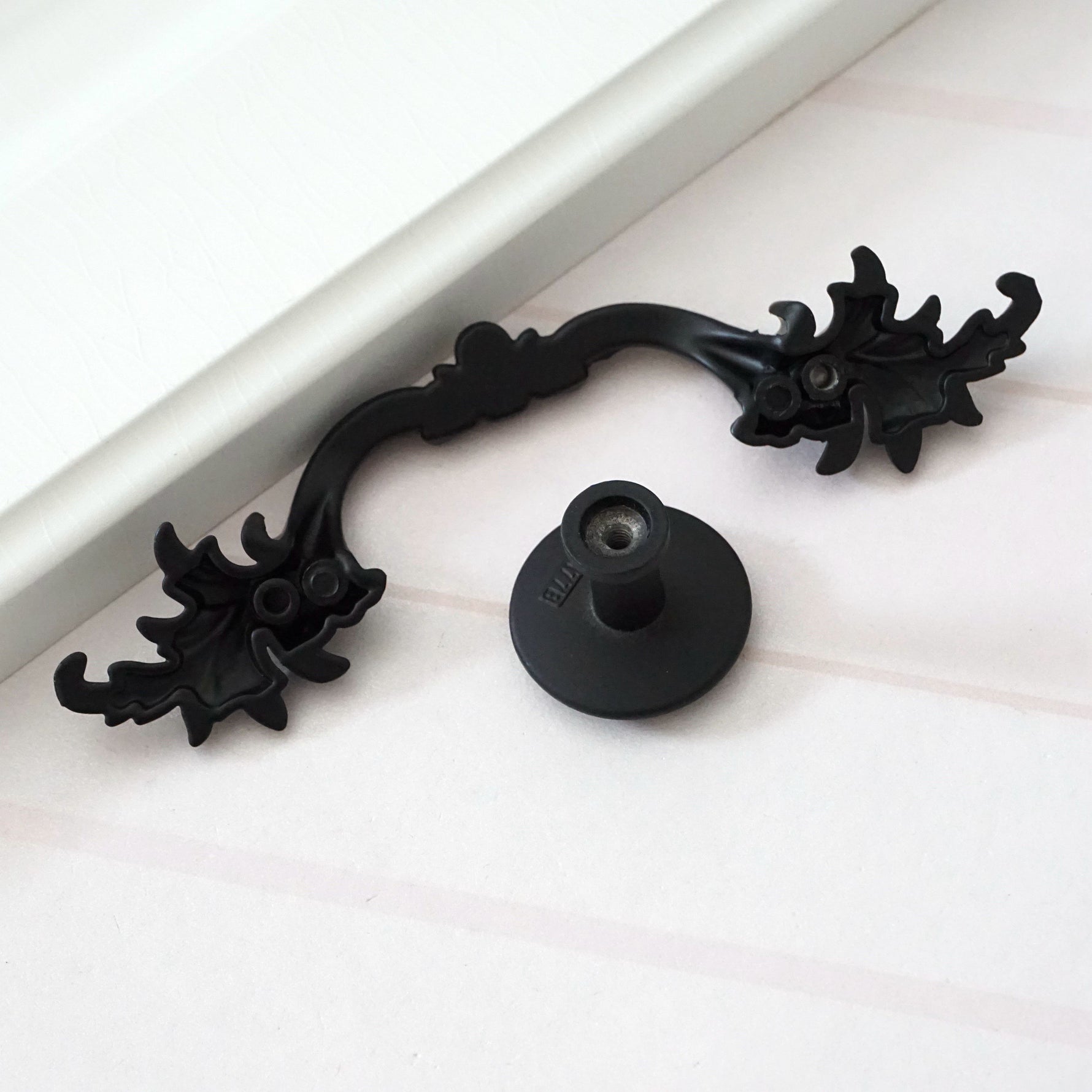 Chic Black Drawer Pulls